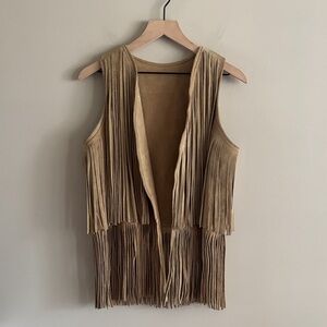 VTG Suede tan fringe vest